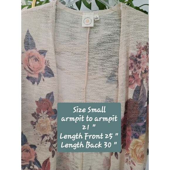 Live in the moment Woman's Floral Rose Boho Cardigan Size Small - Picture 13 of 13